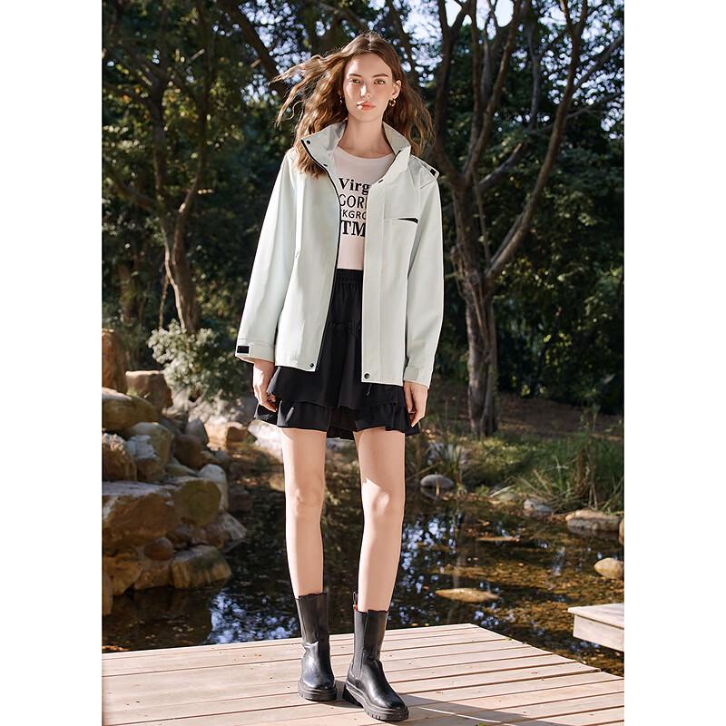 BETU Women's Hooded Outdoor Windbreaker Jacket