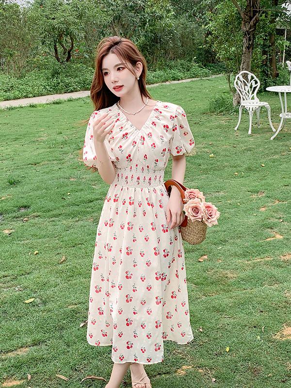 Women's Summer Floral Puff Sleeve Long Dress: Ladylike, Age-Reducing, Slimming Waist, Elegant Collared Design.
