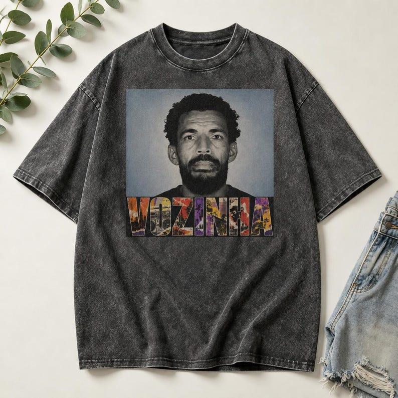 2026 Hot Sale Summer Fashion Trendy Tee Vozinha Holding Cabo Verde Flag Radial Circle Star Vintage Acid Wash Cotton T-shirt