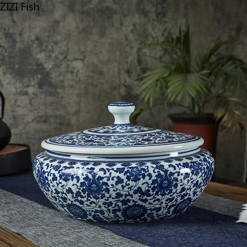 Vintage Ceramic Storage Jar with Lid Blue Flower Pattern Tea Caddy Living Room Ornament Flat Belly Ceramics Jar Home Decoration