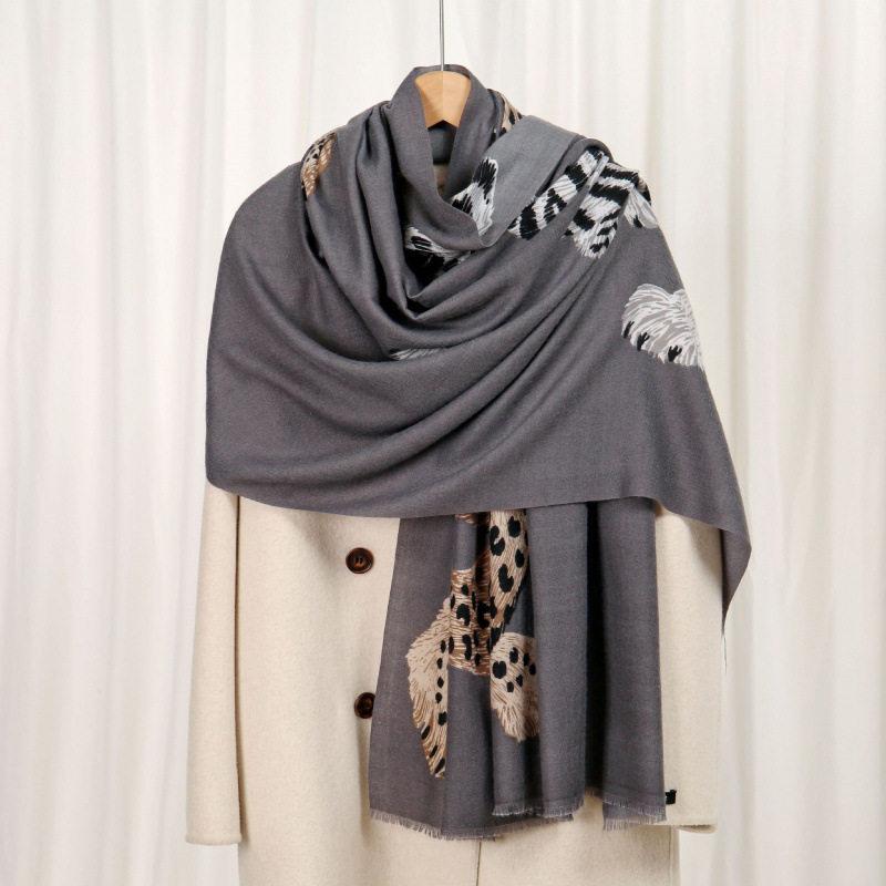 Red scarf women's autumn and winter new imitation cashmere thickened warm scarf high-end New Year's Christmas gift