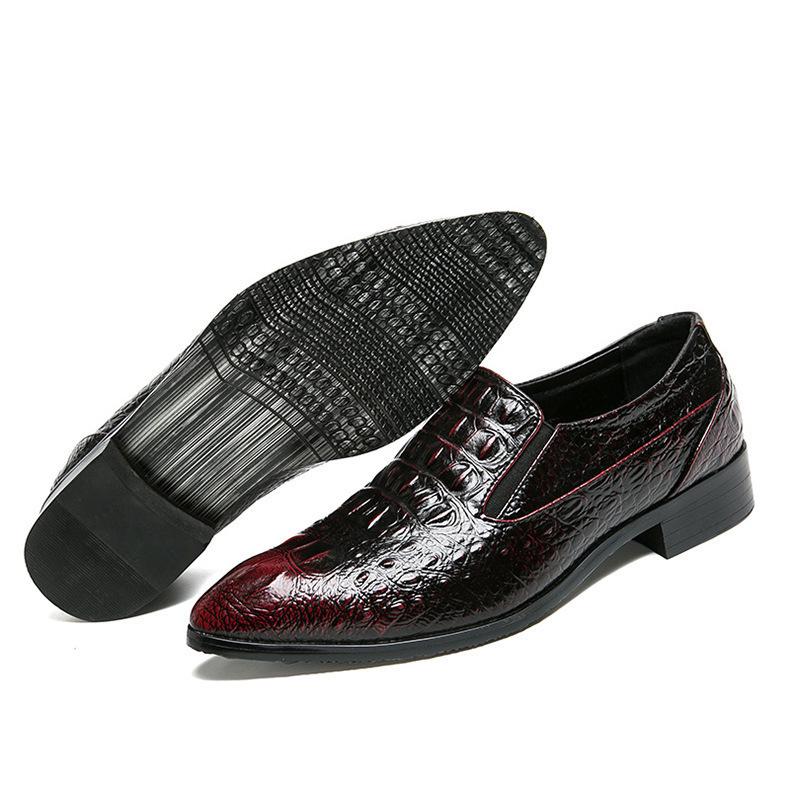 Men's Crocodile Pattern Leather Shoes: Pointed Toe Business Formal & Casual British Retro Style