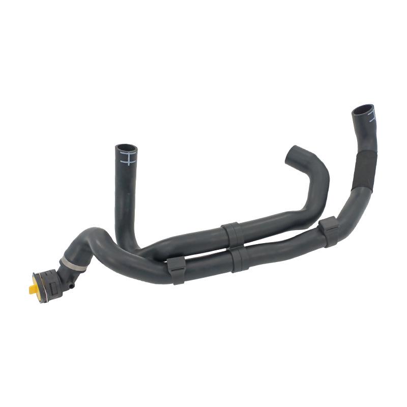 7L0122101L Upper Radiator Hose for Car Parts