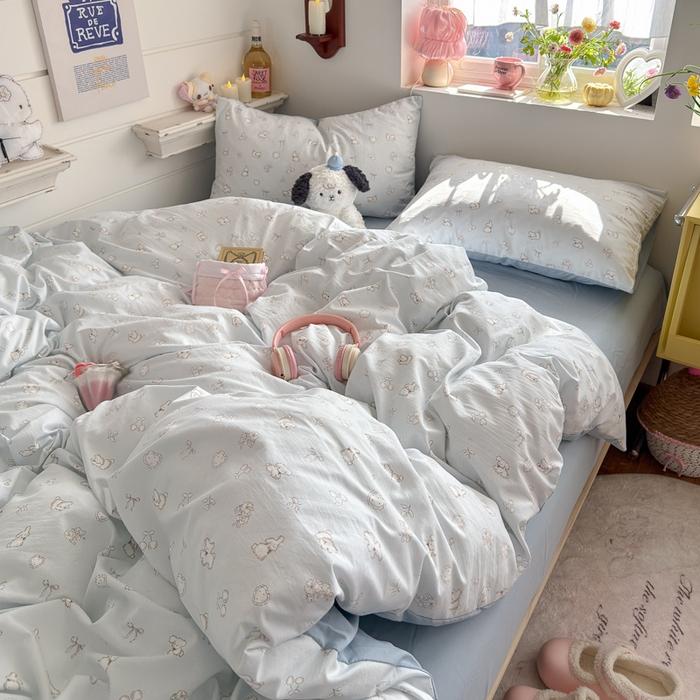 Soft Cartoon Print Bedding Set Cute Quilt Cover And Sheet For Student Dormitory Comfortable Four Piece Or Three Piece Set