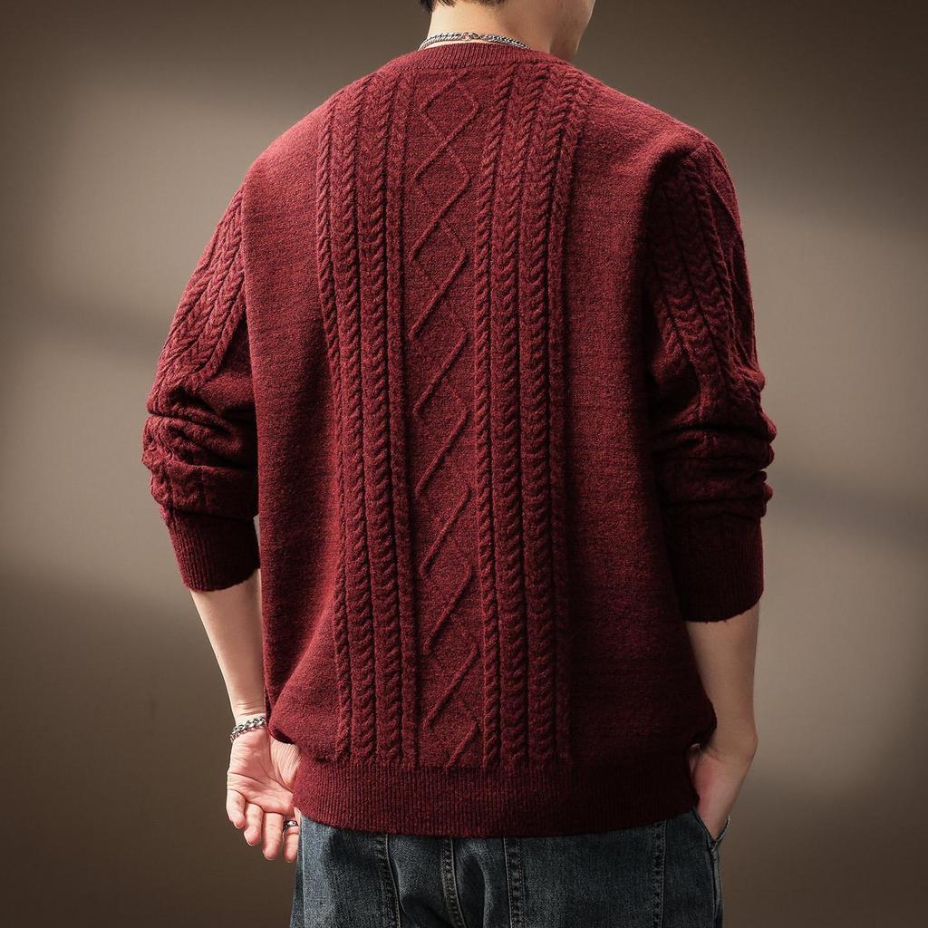 Luxury Cable Knit Round Neck Pullover for Men - Trendy Autumn/Winter Loose Fit Sweater
