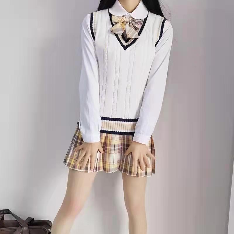 V-neck Knitted Sweater Vest for Women Autumn Winter 5XL Plus Size Cotton Thicken Sleeveless Pullover Preppy Style Fashion Clothing