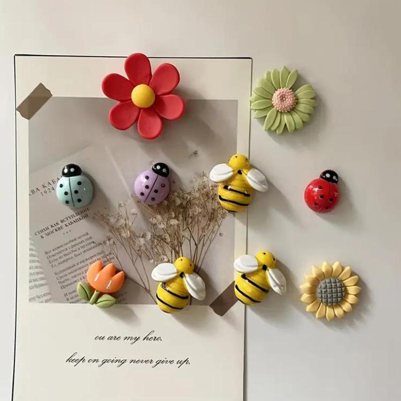 10 PCS/Set Kitchen Magnet Set for Home Decor Refrigerators Floral Bee Fridge Magnets Set Nature-Inspired Fridge Magnet Collection