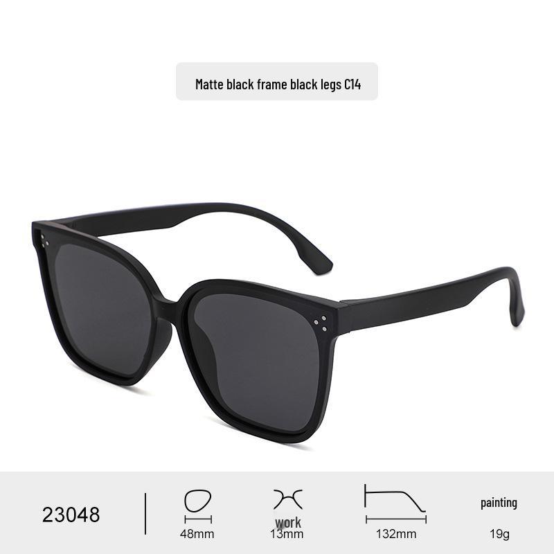 

Unisex Children s Polarized Sunglasses with Rivets - Sun Protection for Summer Beach