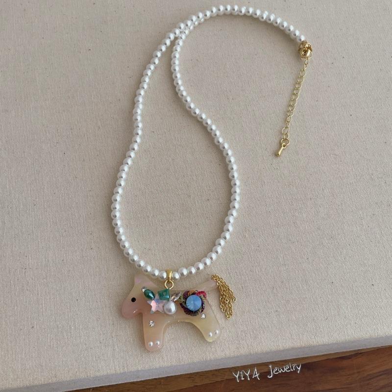 Cute Candy Color Acrylic Cartoon Horse Rhinestones Simulated Pearl Pendant Necklaces for Women Strand Sweater Chain Choker