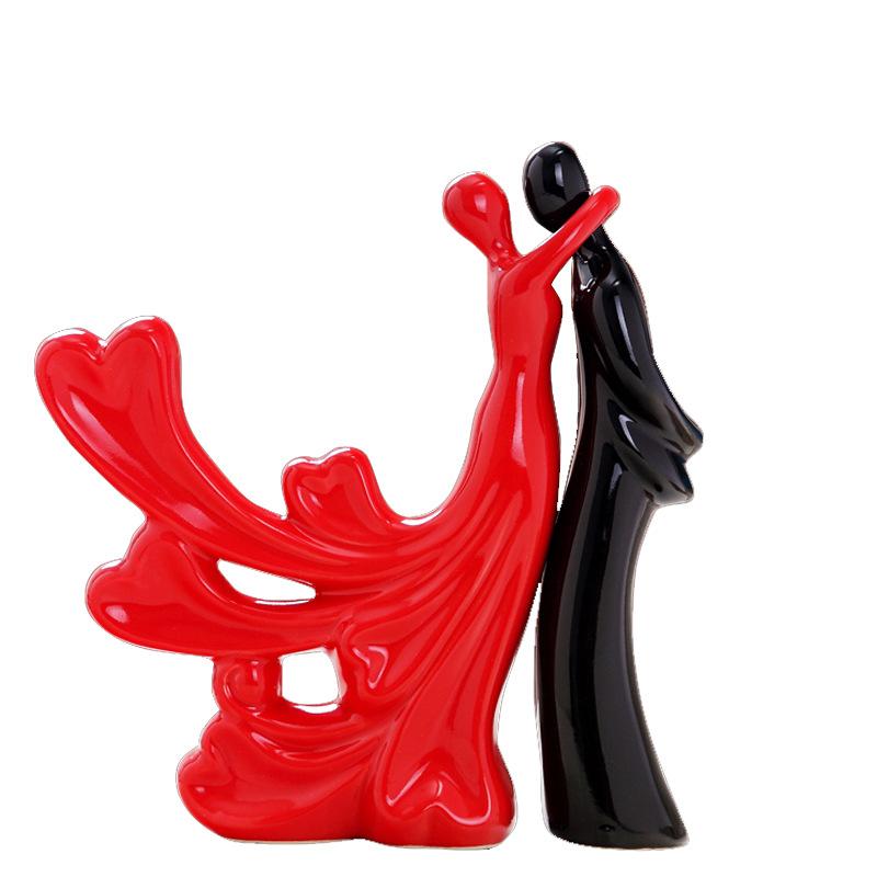 Creative Design Ceramic Ornaments for Couples Living Room Music Room Wine Cabinet Home Accessories Nice Wedding Gift Idea Ornaments