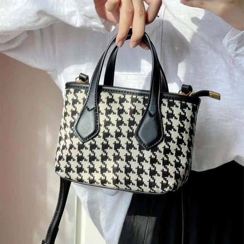 IELGY Houndstooth all-match handbag