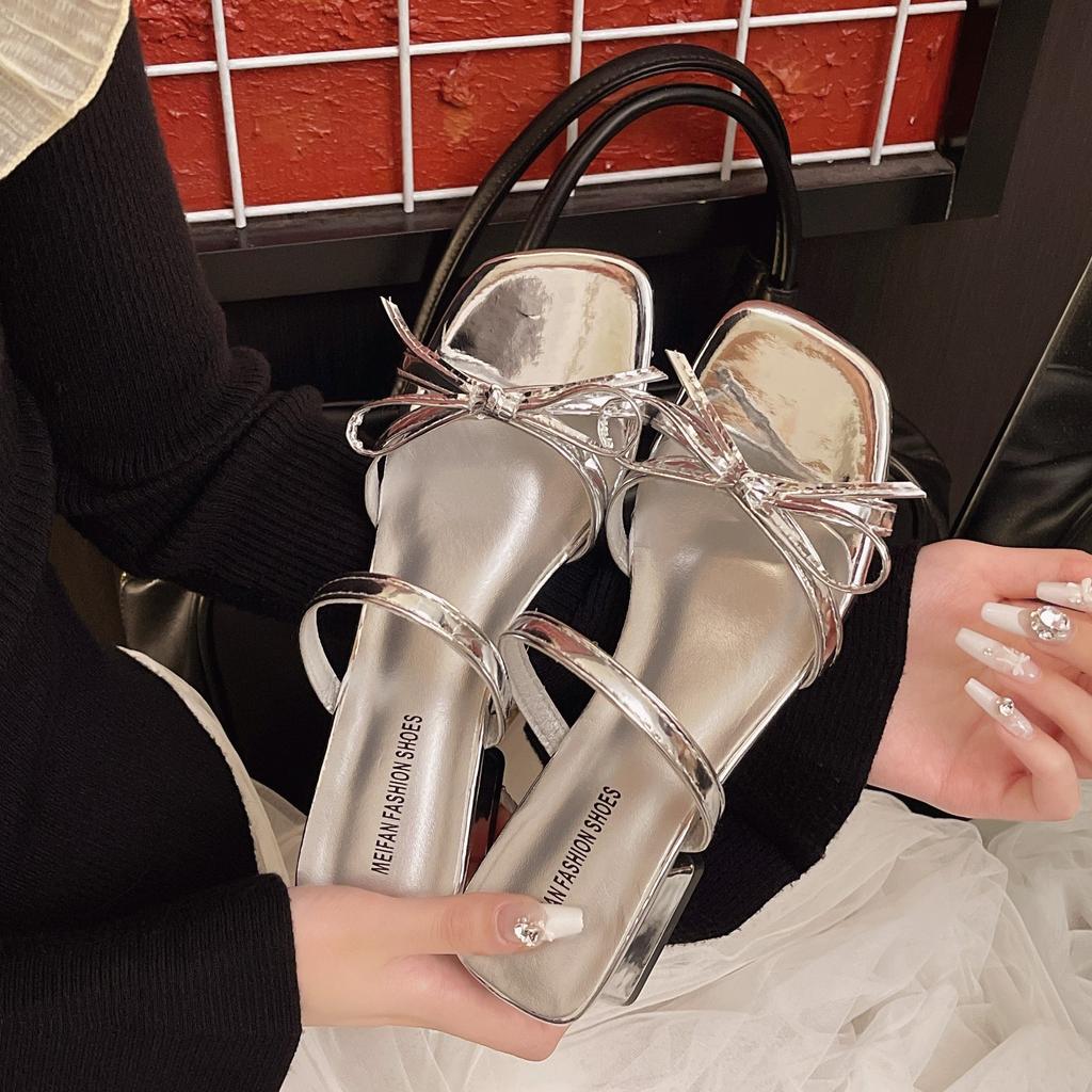 Summer Bare Toed Square Head Mid-heel Shoes Pleated Chunky Sandals with A Line Single Shoe Women Bowtie Decor High Heels Sandals