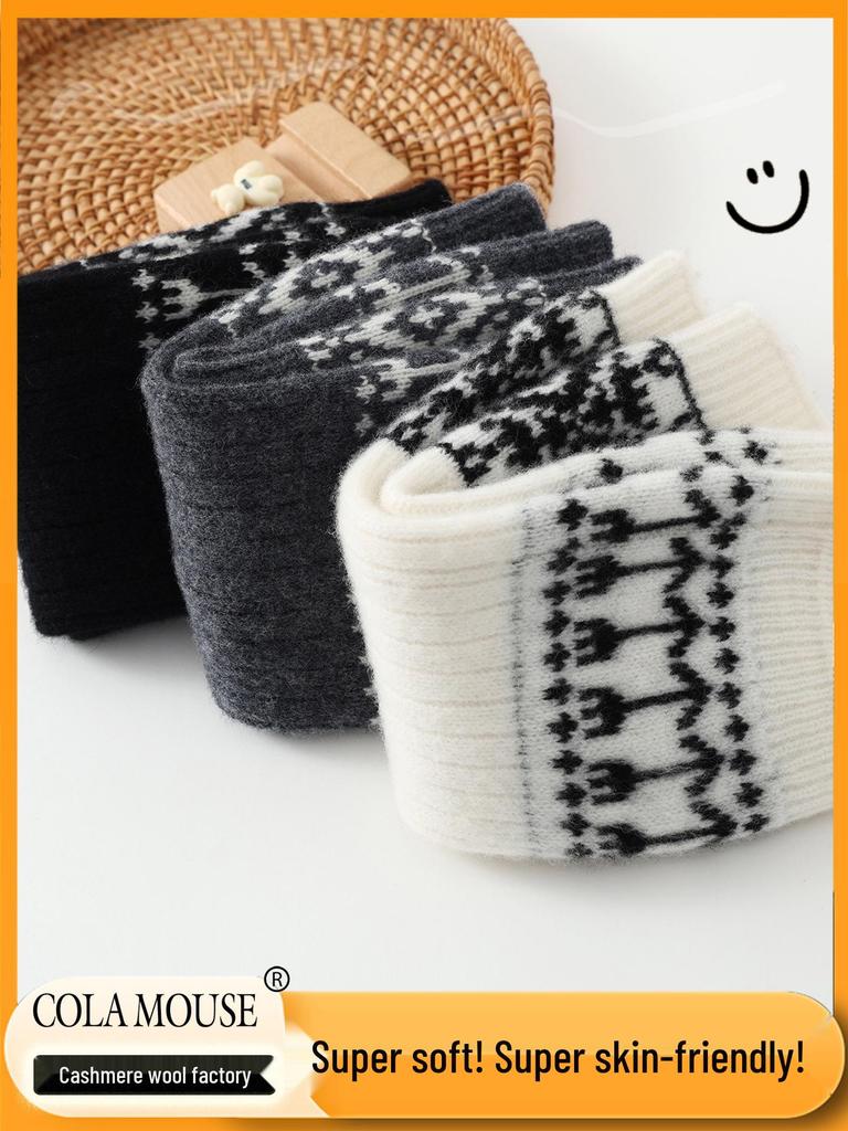 Girls' Jacquard Retro Wool Leg Warmers - Thick, Warm Mid-Calf Socks for Autumn & Winter.