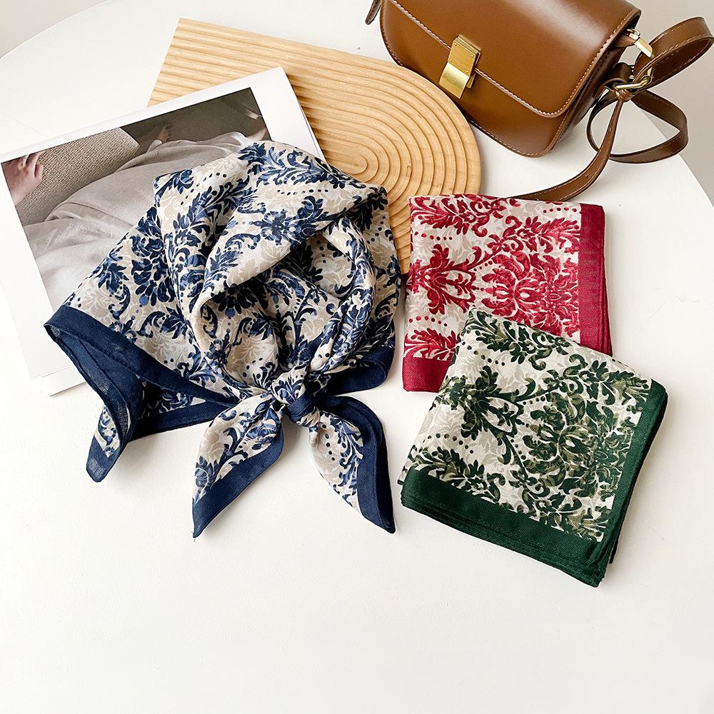 French Retro Printed Square Scarf 61 Herringbone Silk Scarf High Sense Atmosphere Decorative Shawl Scarf Wholesale
