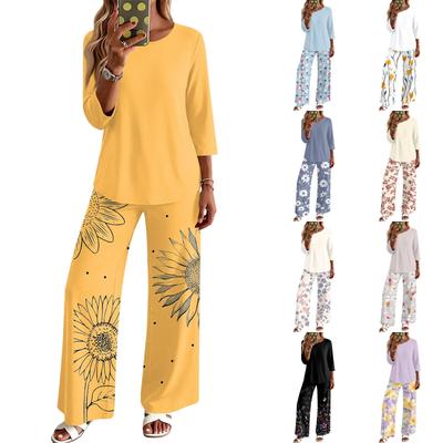 Women's Casual Two Piece Set Loose Fit Round Neck Top with Three Quarter Sleeves and Wide Leg Printed Pants Lounge Wear Set
