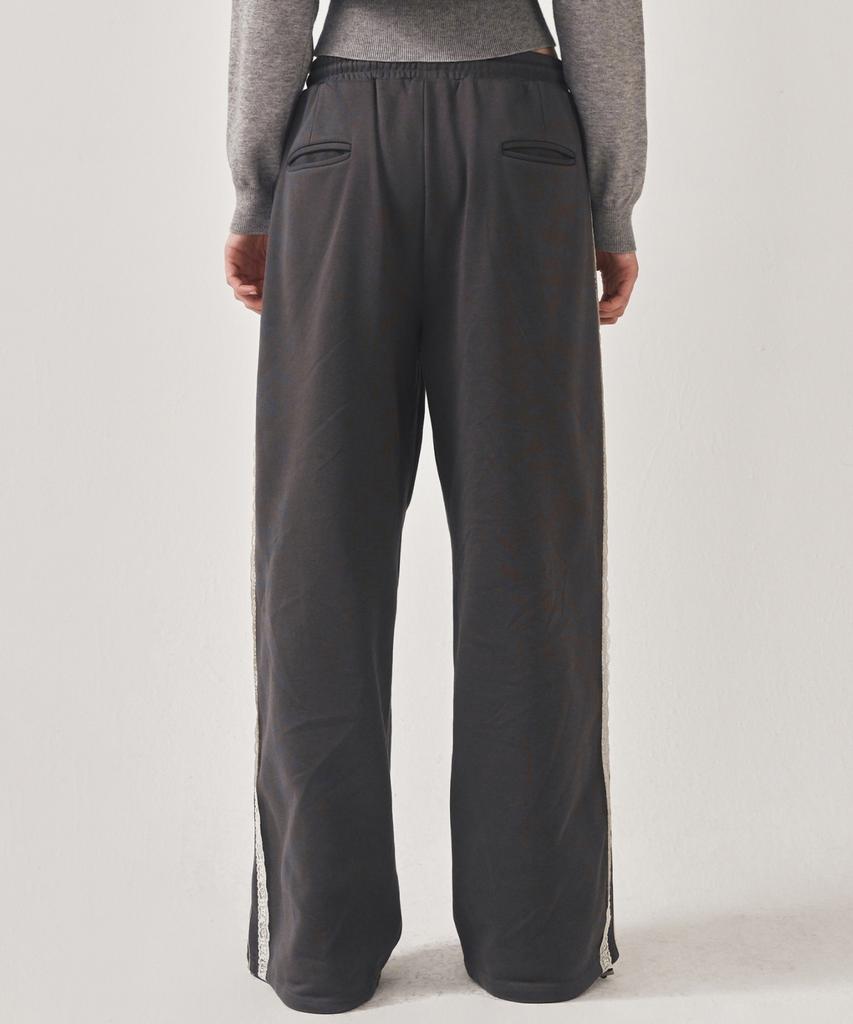 Nigaennikol Butterfly Lace Sweat Pants_Charcoal
