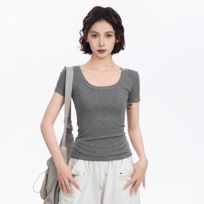 2025 Women's Gray U-Neck Slim Fit T-Shirt: Short-Sleeved, Waist-Cinching, Flattering, with Wide Neckline for Summer.