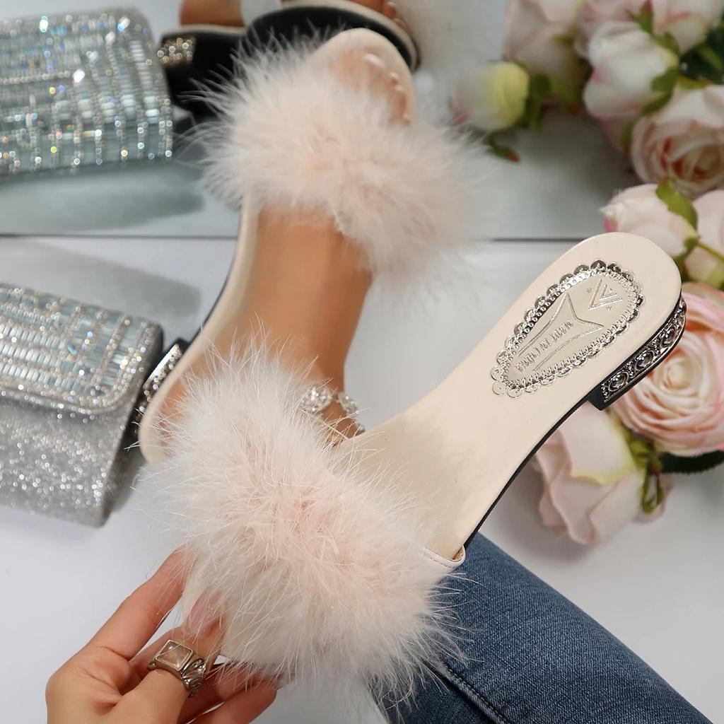 Fashion 2025 New Women Slippers Outdoor Banquet Simple Sandals Summer Open Toe Slippers Fashion Plush Fox Fur Sexy Shoes Slides Women