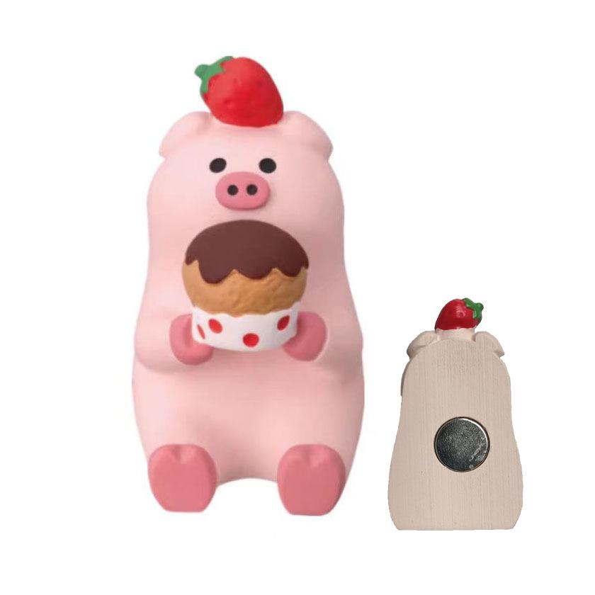 Japanese Cat Magnet: Cute Resin Sticker & Message Clip Toy for Refrigerator Decor