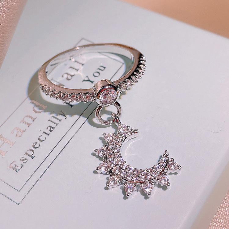 

Новое модное кольцо Star Moon с индивидуальностью, женская корейская версия, инкрустированное цирконием, белое кольцо Minority Design Sense Index No. 10