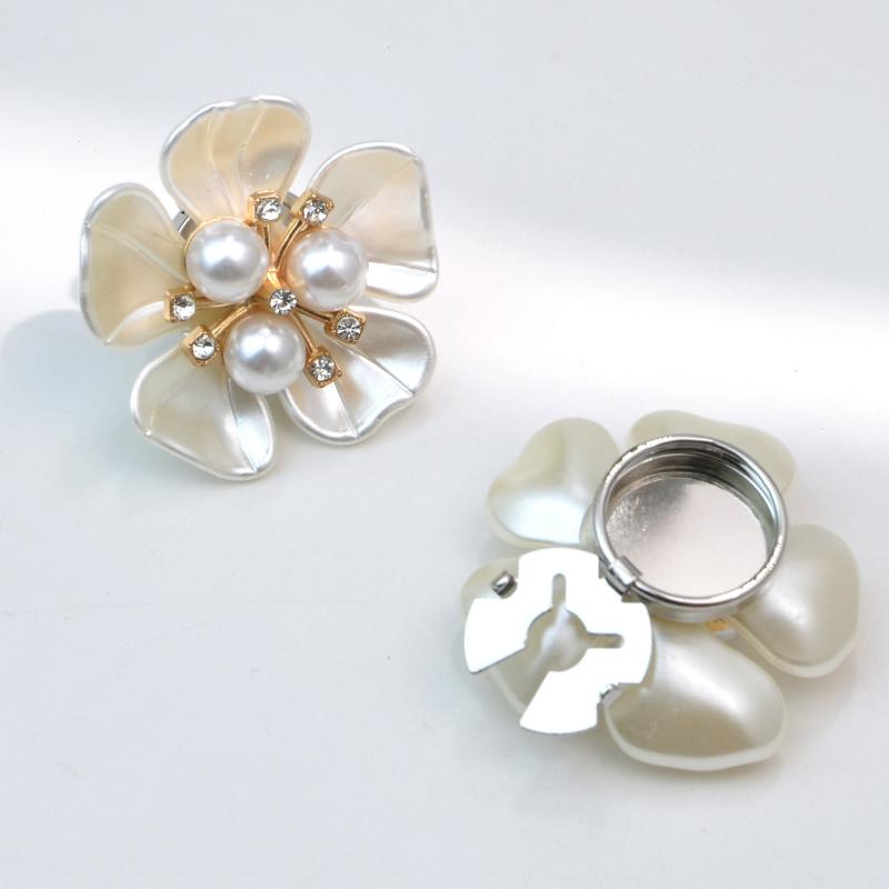 2Pcs Elegant  Flower Button Covers Snap On Cufflinks Clip-On Decor for Dress Shirts, Instant Upgrade Accessory for Men & Women