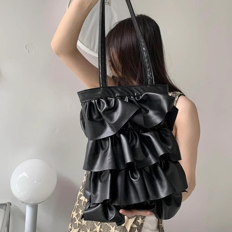 Large Capacity Shoulder Bag Women's Versatile New Sweet Fashion Underarm Bag Niche Ruffle Bucket Bag