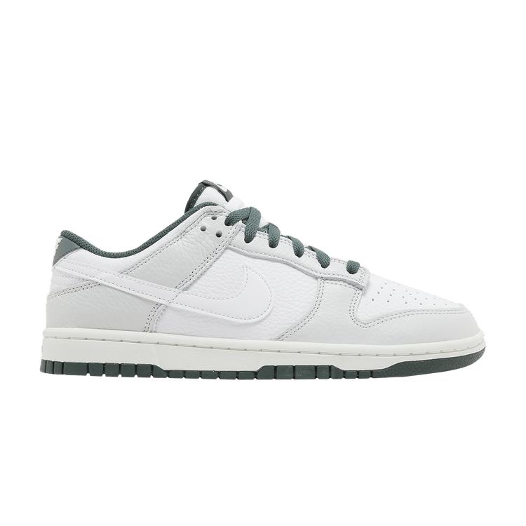 

Nike Dunk Low Retro SE Photon Dust Vintage Green 44