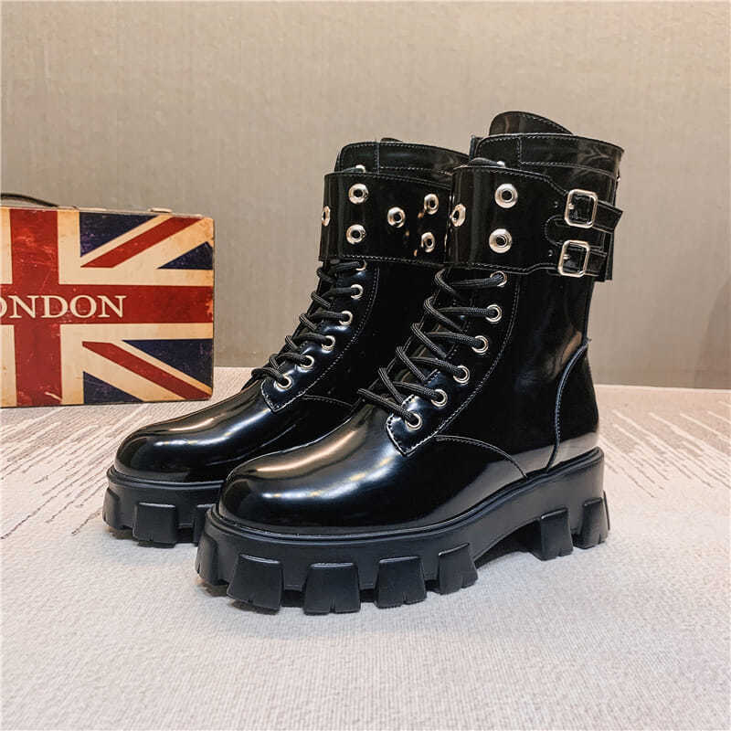 Zhao Liying has the same medium tube thick-soled versatile Martin boots for women's versatile British wind locomotive boots thick-soled short boots t