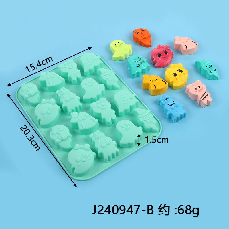 Chocolate Mold Kitchen DIY Baking Tools Cake Decoration Pumpkin Flower Leaf Ghost Jelly Mould Creative Ice Lattice Silicone Mold