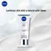 NIVEA Radiant & Bright Kroppsserum med dubbla tuber