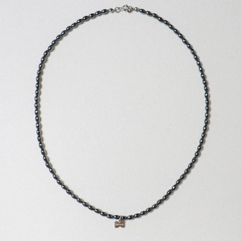 OudStudio Hematite Bow Charm Necklace