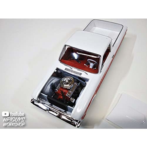 AMT 1/25 Scale 1960 Ford Ranchero with Coke Cooler Box Plastic Model Kit (AMT1189)