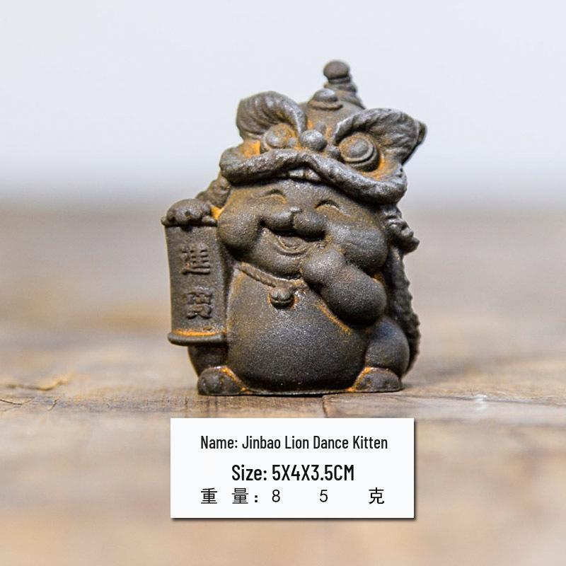 

Awakening Lion Wealth Cat Ornament - Chinese National Tide Home Decor, High-End Handicraft for Living Room Desktop.