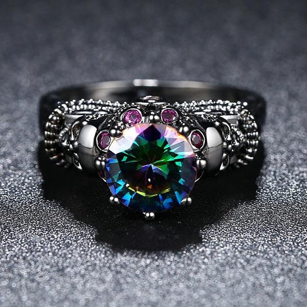 Creative Skull Ring with Diamond-Colored Zircon for Women, European and American Style