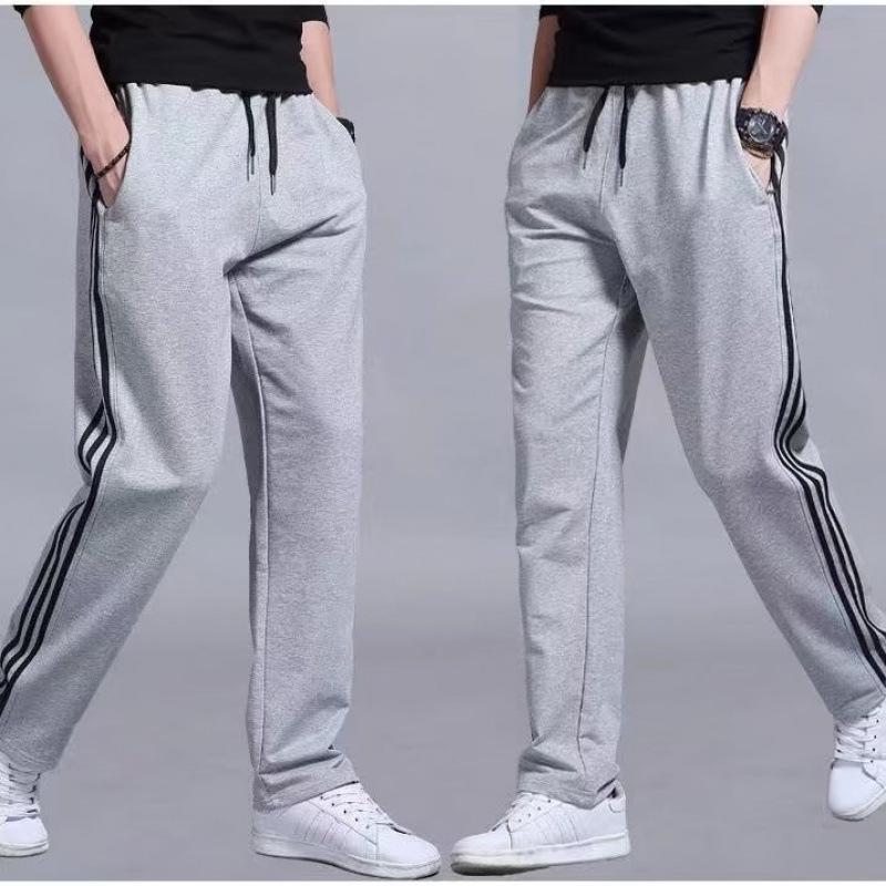Men's Casual Three-Stripe Sportswear Set: Lightweight Spring/Autumn Jacket, Outdoor Running Hoodie, and Sweatpants Two-Piece Set. XL