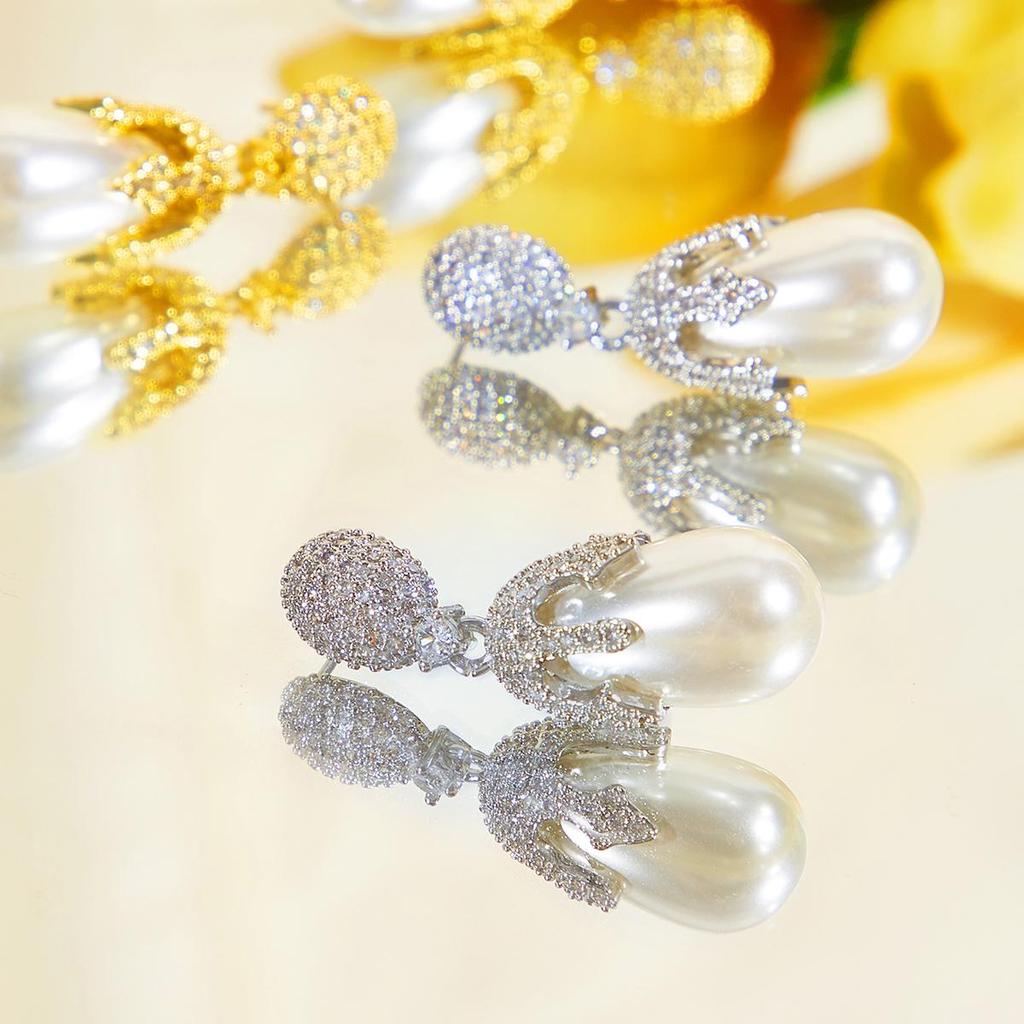 CMM Temperament Woman Elegant Pendant Artificial Pearl Earrings Inlaid With CZ Zircon French Trend Golden Silvery Ear Jewelry