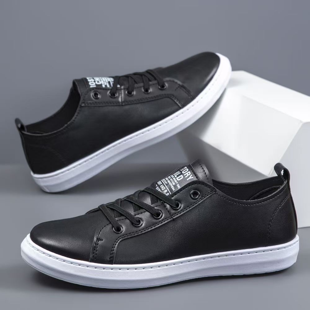 Men's Shoes New Leather Surface Soft Sole Not Tired Feet Board Shoes Breathable Versatile Casual Board Shoes Simple and Lightweight Men's Shoes