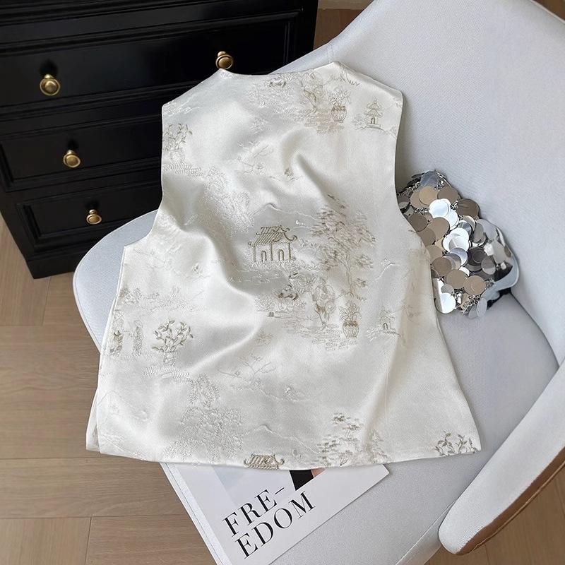 High-class elegant temperament satin vest, early spring women's round neck jacquard disc buckle vest