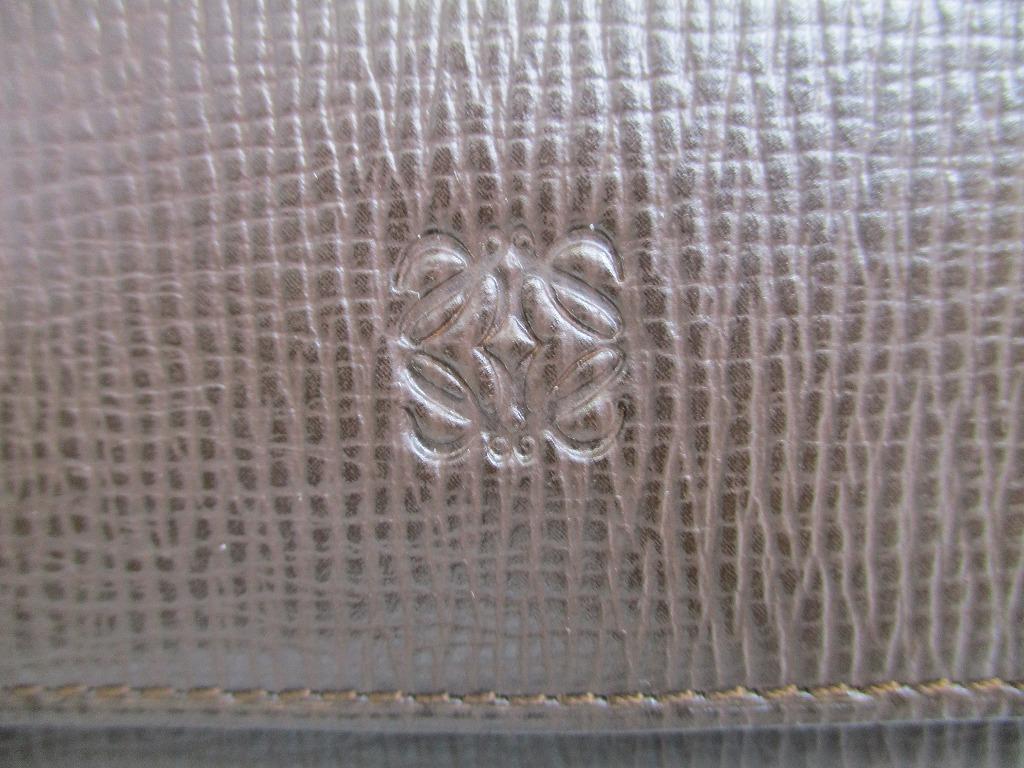 Portachiavi LOEWE Anagram autentico in pelle marrone scuro da 6 pezzi #a641 ricondizionato