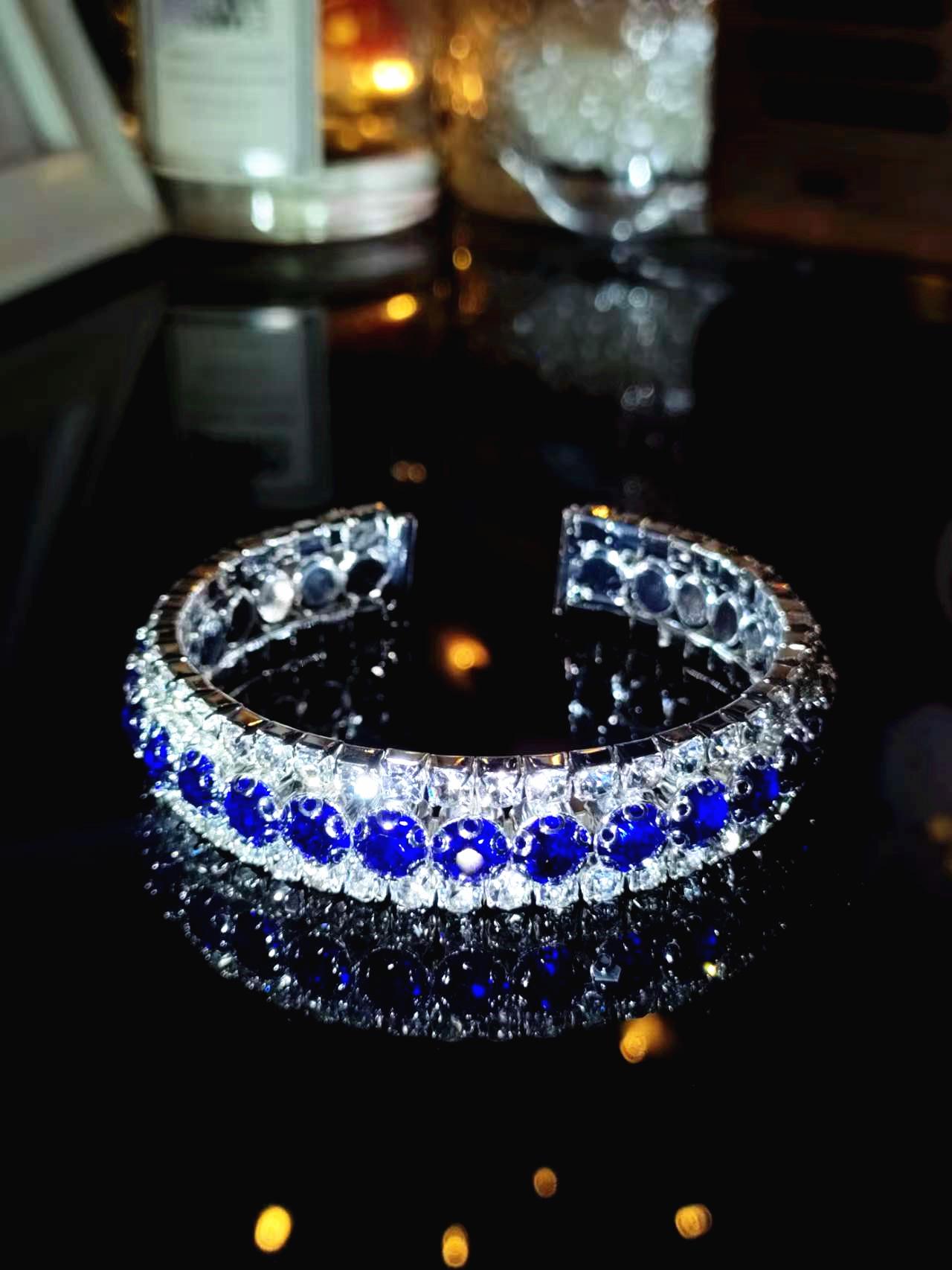 

Корейский стиль сверкающий стразами свадебный браслет: Кристальный эластичный браслет в четыре ряда K9