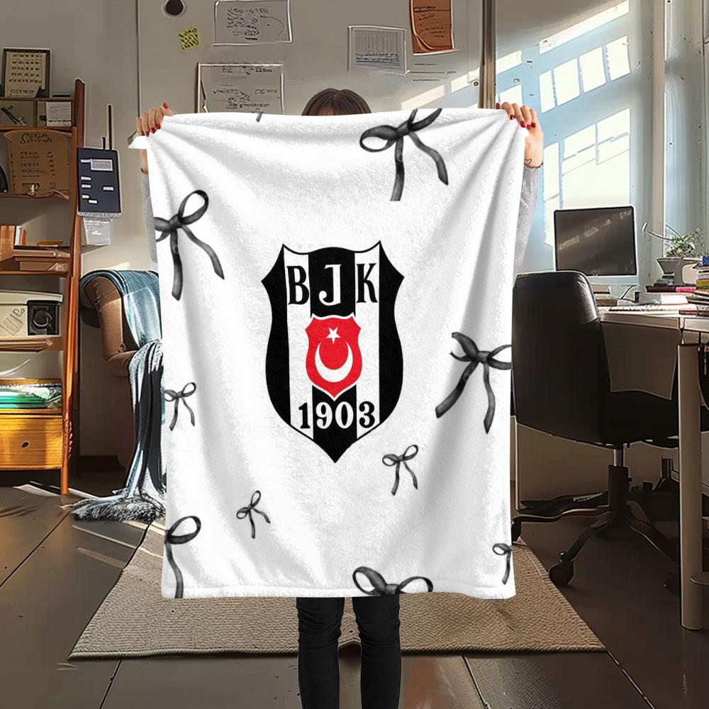 1PC Besiktas Gymnastics Club Patterned Flannel Blanket Suitable For All Seasons for Home Decor Warmth and Comfort Gifts Holiday Present