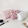 Przestronna kosmetyczka zapinana na zamek błyskawiczny na kosmetyki do pielęgnacji skóry Stylowy nadruk z kokardką Organizer na przybory toaletowe Pojemnik do przechowywania kosmetyków