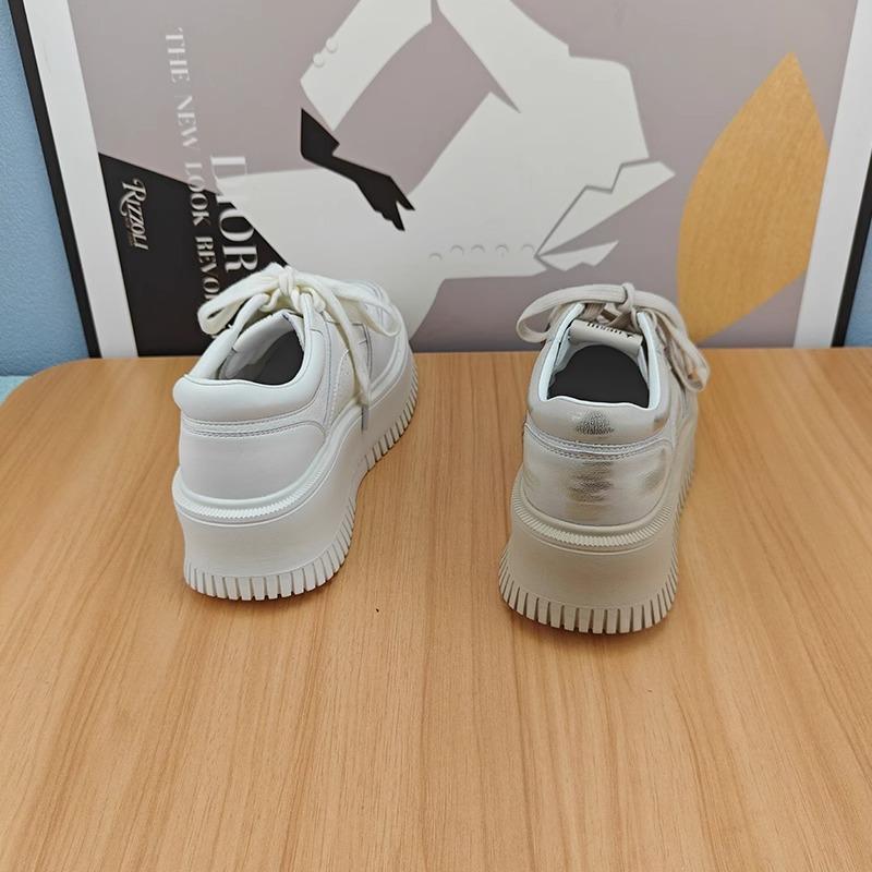 Leather Thick-soled Small Man Increases Height and Makes Old Little White Shoes for Women's 2025 New Versatile, Lightweight and Not Tiring Casual Bo