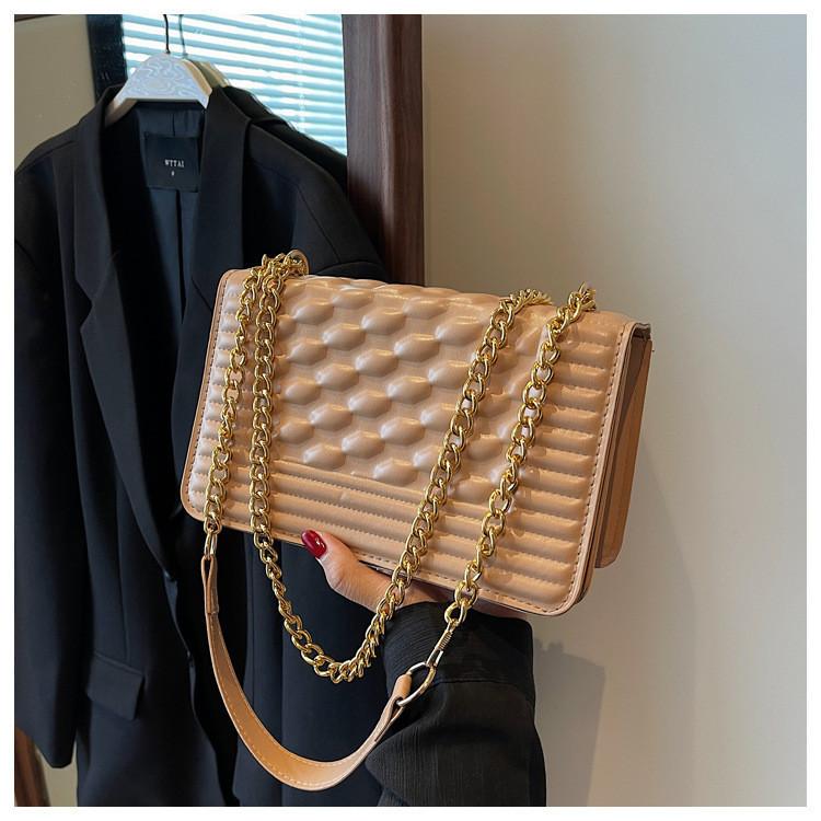 Trendy Minimalist Crossbody Bag For Women 2023 Summer New Casual Shoulder Bag With Quilted Chains