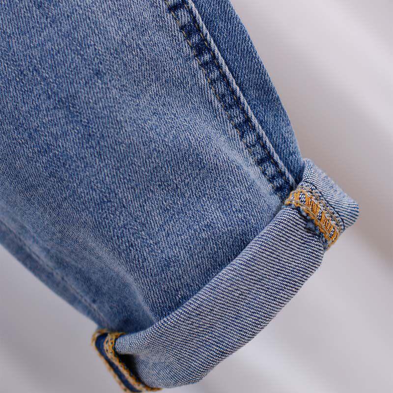Unisex High-Waisted Korean Style Ripped Jeans: Slimming Nine-Point Harem and Small Leg Fit, 2026 Casual Fashion.