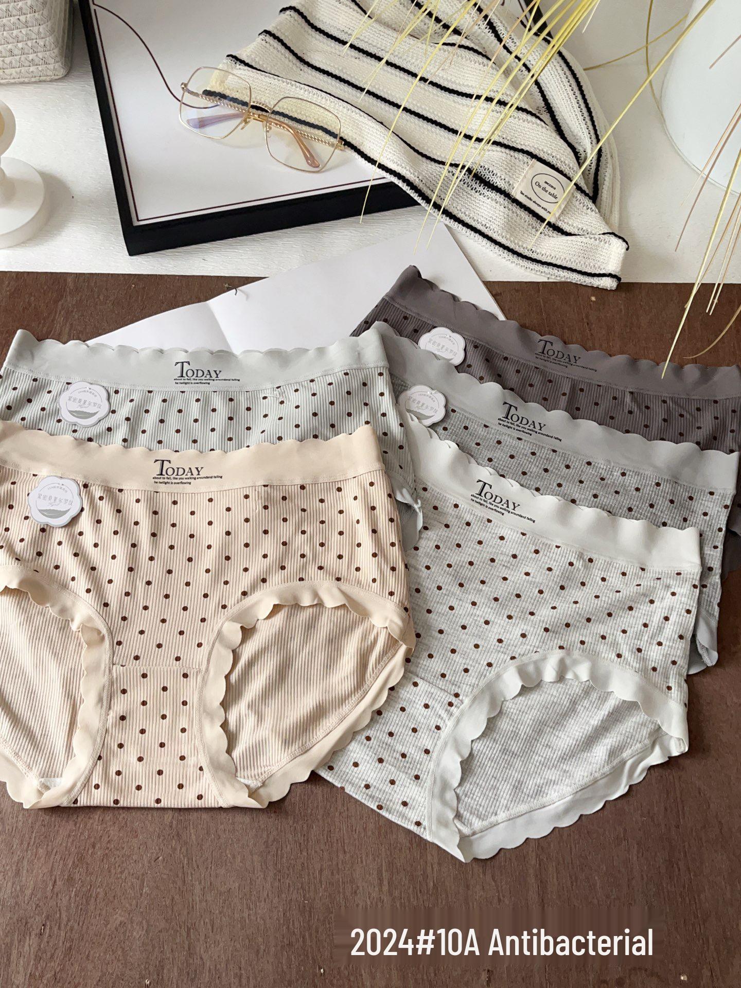 Antibacterial Polka Dot Women s Mid-Rise Briefs - Soft, Skin-Friendly, Hip-Hugging, 5-Color Box One Size (45kg-70kg)