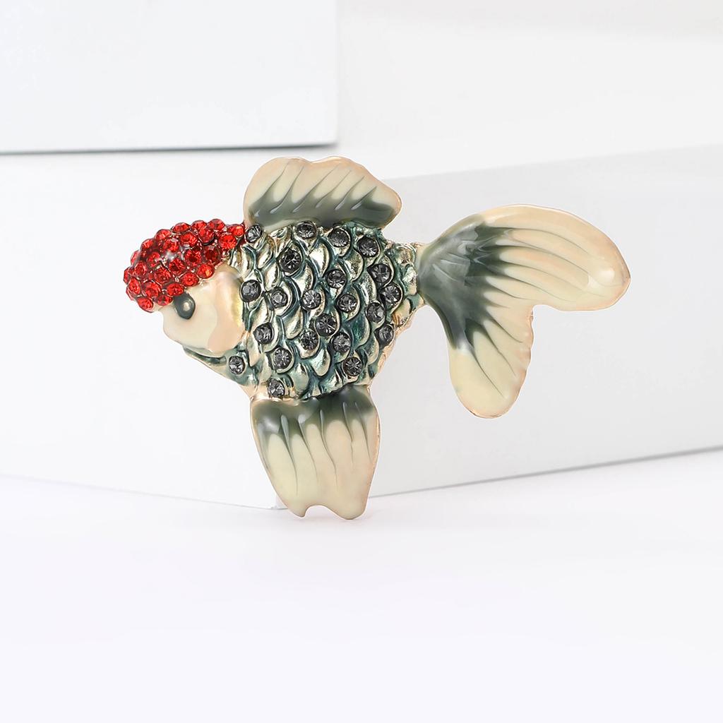 Rhinestone Goldfish Brooches for Women Enamel Sea Animal Pins Event Party Funny Luxury Backpack Decoration Clothes Accessories