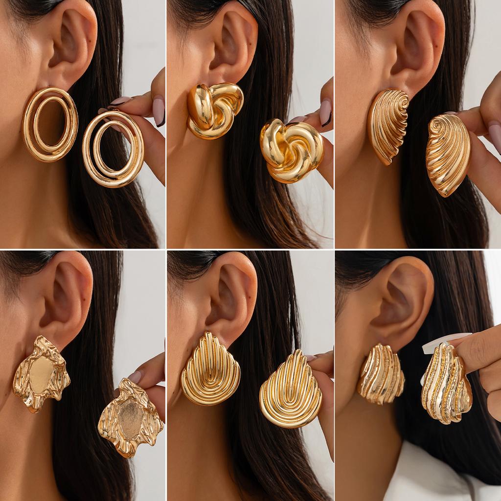 Fashion Style Metal Threaded Shell Stud Earrings, Simple Design Geometric Ring Kinked Earrings