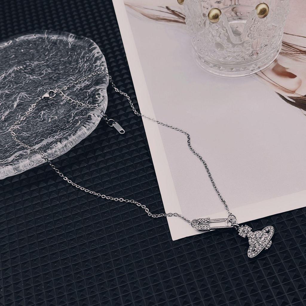 Summer Empress Saturn Pendant Necklace: Planetary Design Clavicle Chain Brooch for Women, Ideal Birthday Gift
