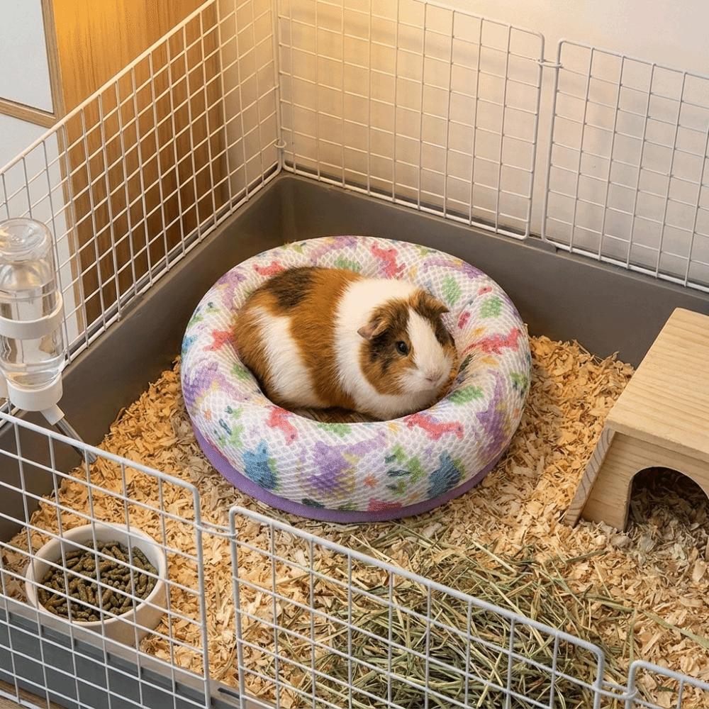 Hamster Sleeping Bed Breathable Hamster Cooling Bed Round Comfortable Hamster Nest Soft Non-Slip Bottom Small Pet Cushion Travel